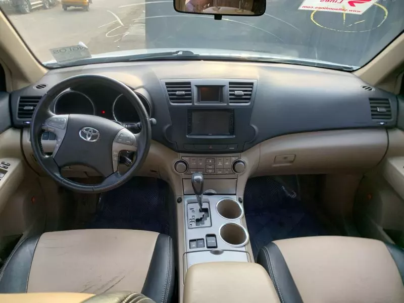 Toyota Highlander   - 2008