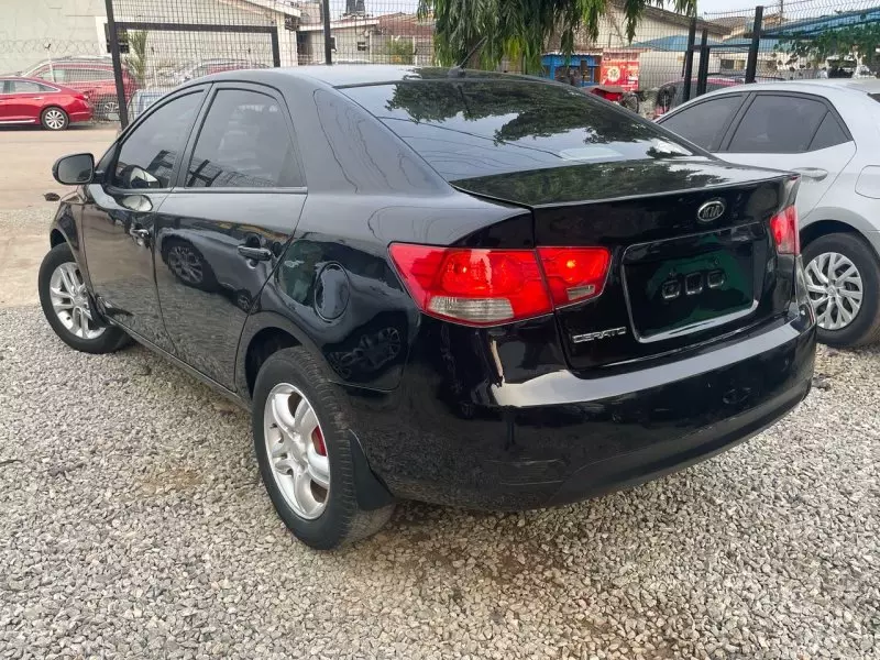 KIA Sorento   - 2012