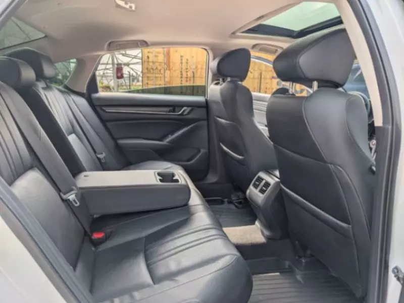 Honda Accord   - 2018