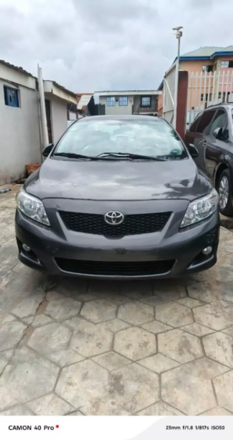 Toyota Camry   - 2008