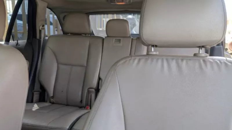 Ford Edge 3.5L    - 2012