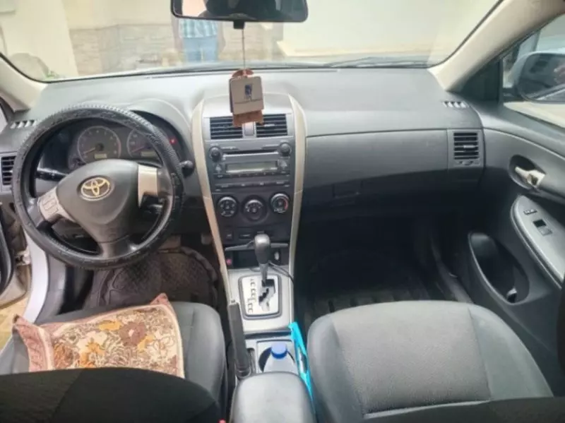 Toyota Corolla   - 2013