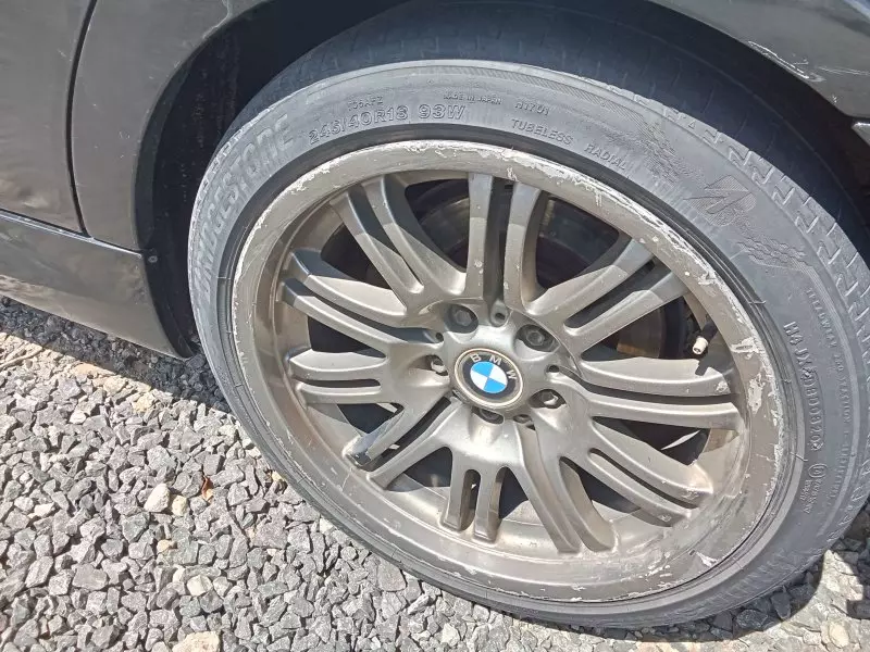 BMW 320i   - 2007