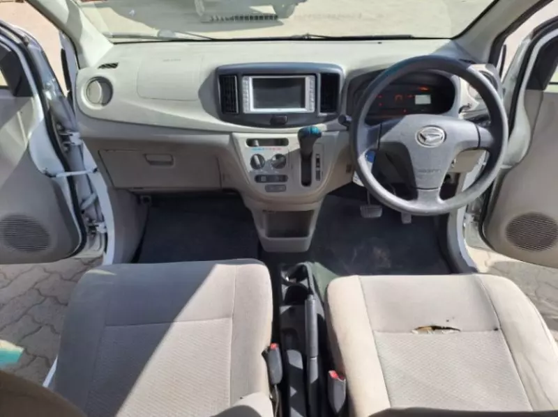 Daihatsu Mira    - 2014