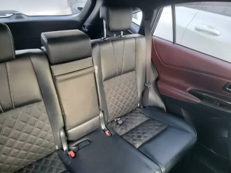 Toyota Harrier   - 2014