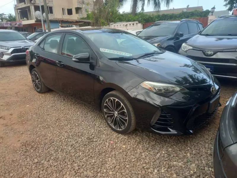 Toyota Corolla   - 2017