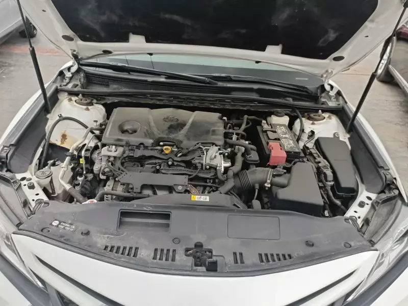 Toyota Camry   - 2018