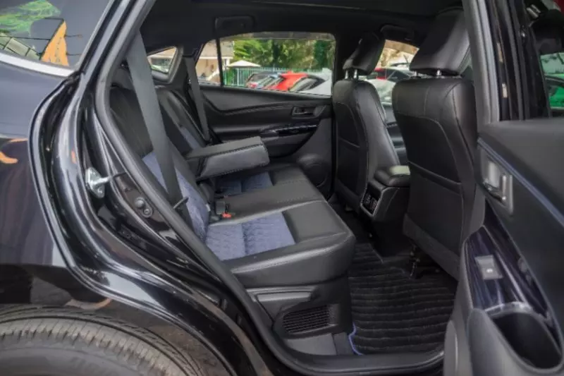 Toyota Harrier   - 2018
