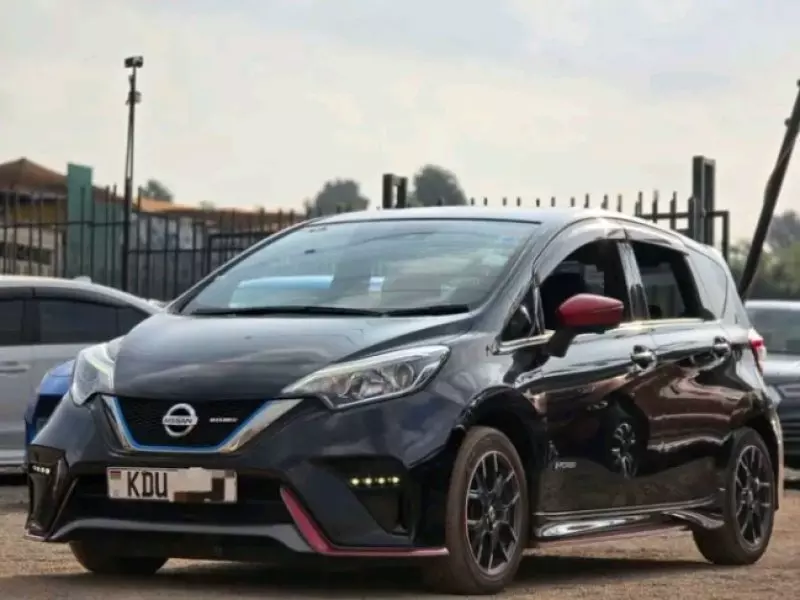 Nissan Note Nismo   - 2015