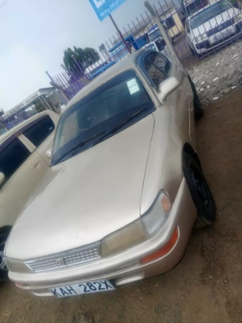 Toyota corolla   - 1999