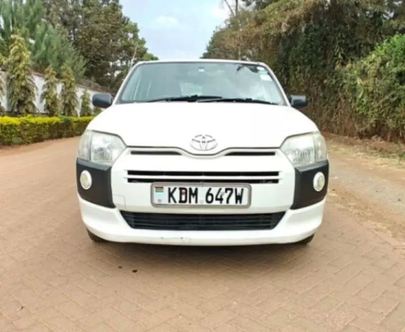 Toyota Probox    - 2016