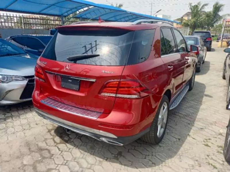 Mercedes-Benz GLE 350