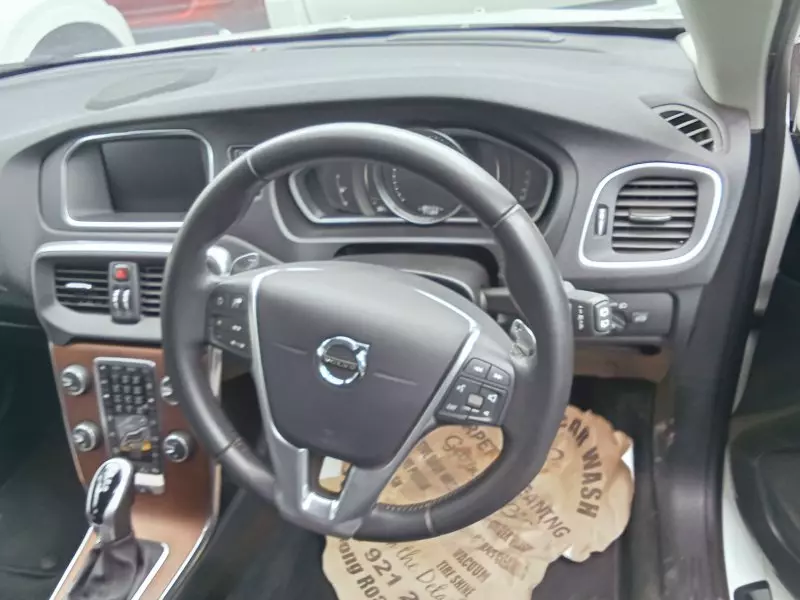 Volvo V40   - 2017