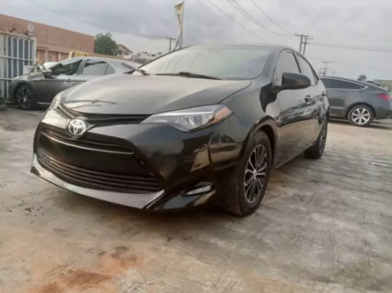 Toyota Corolla   - 2018
