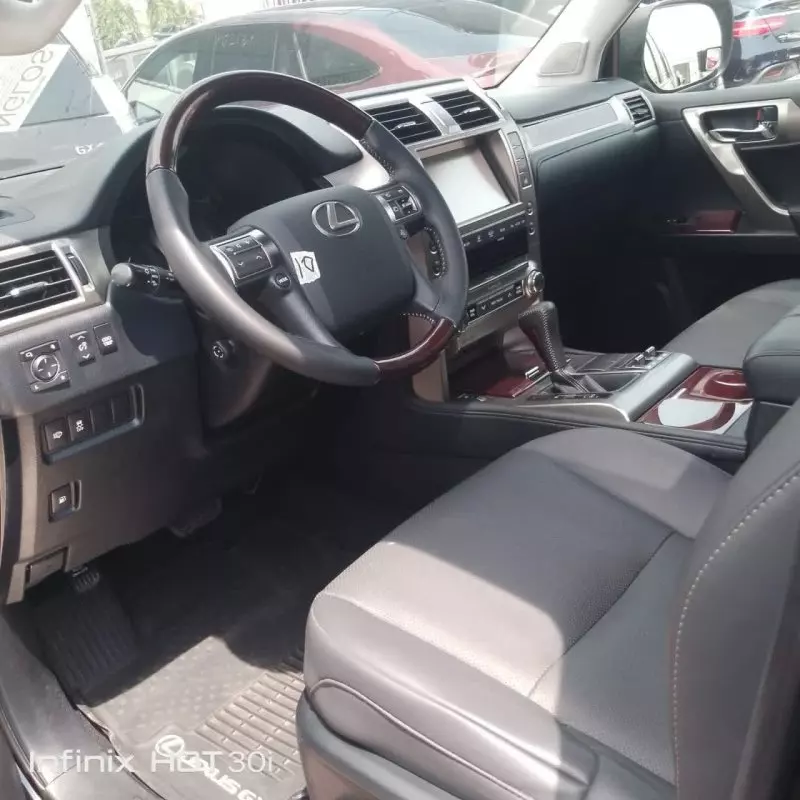 Lexus GX 460   - 2019