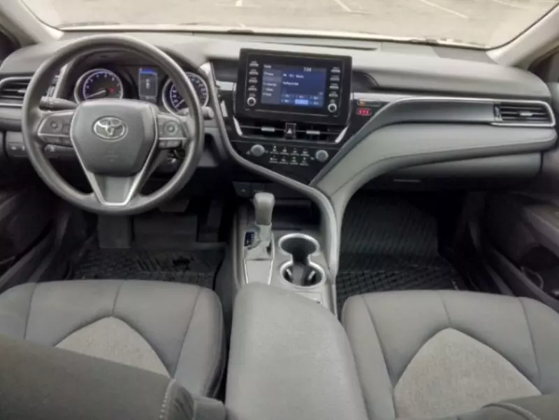 Toyota Camry   - 2022