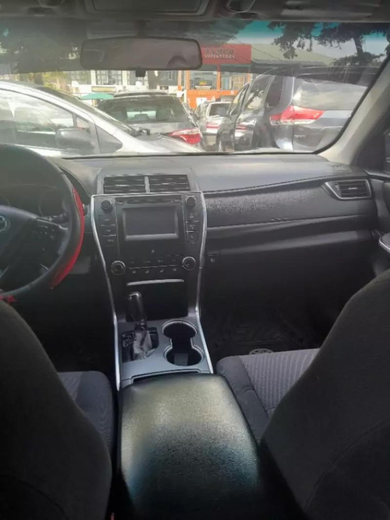 Toyota Camry   - 2017