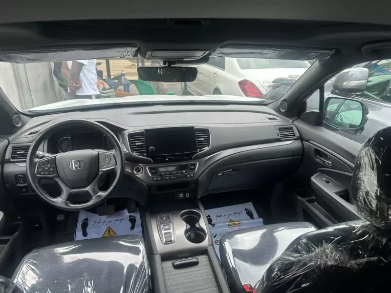 Honda Passport   - 2019