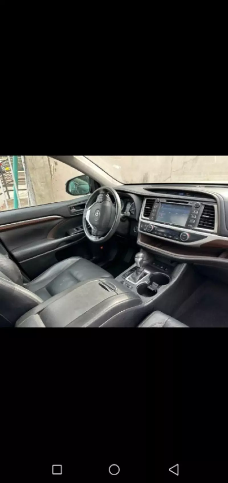 Toyota Highlander   - 2016