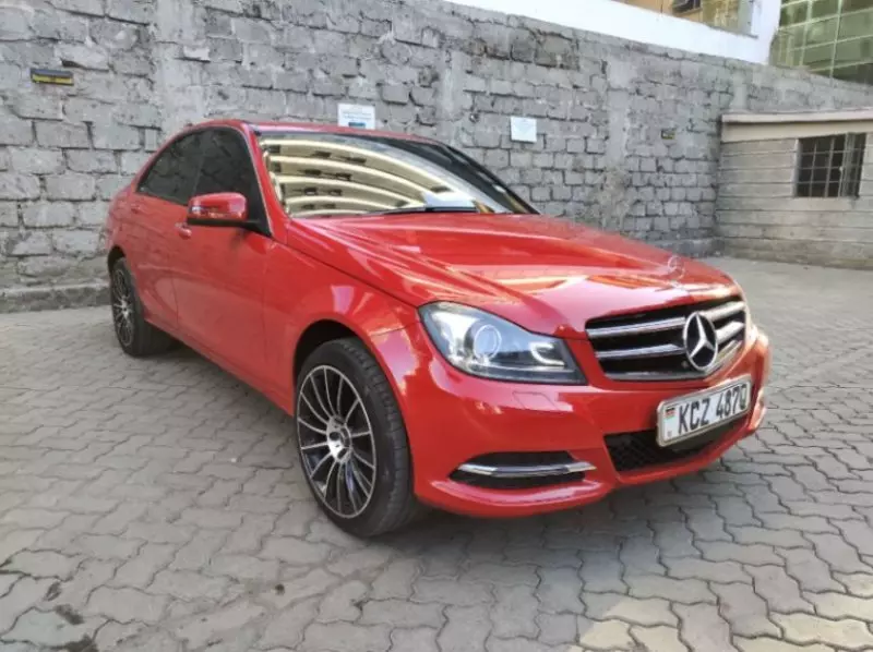 Mercedes-Benz C 180   - 2013