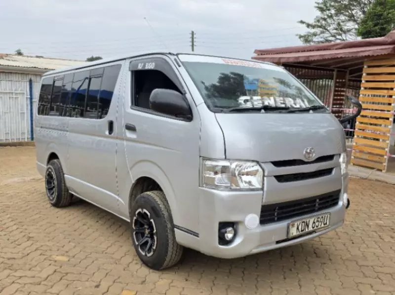 Toyota Hiace   - 2016