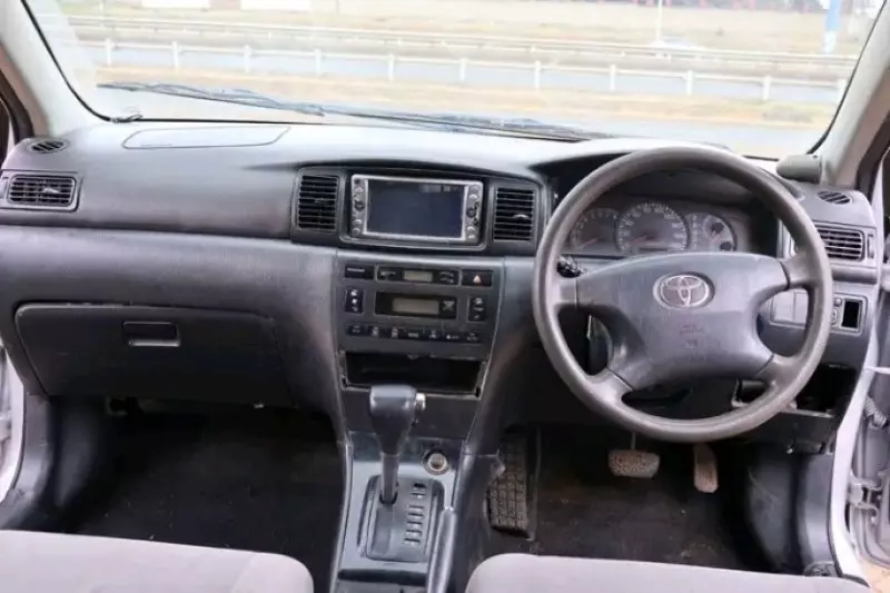 Toyota Fielder    - 2005
