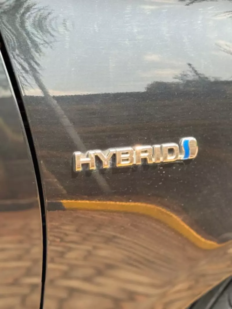 Toyota Sienta Hybrid    - 2018
