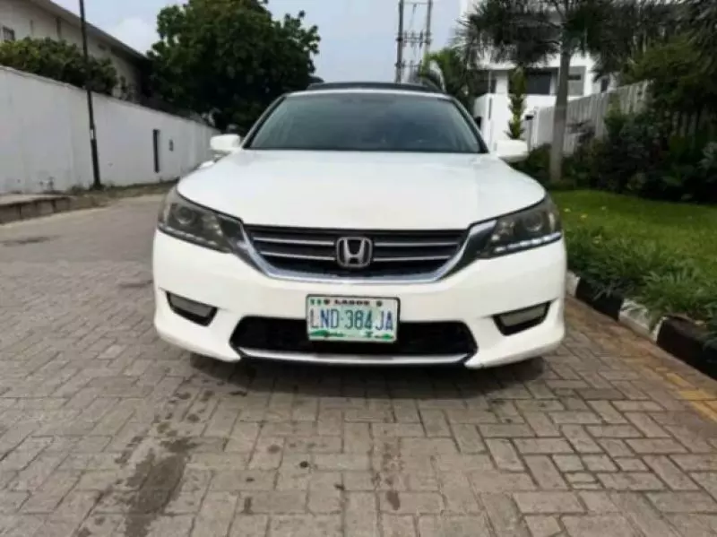 Honda Accord   - 2014