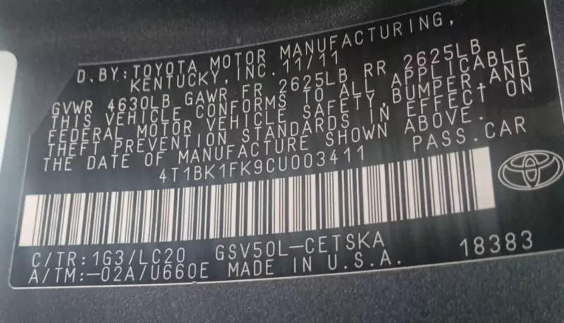 Toyota Camry   - 2012