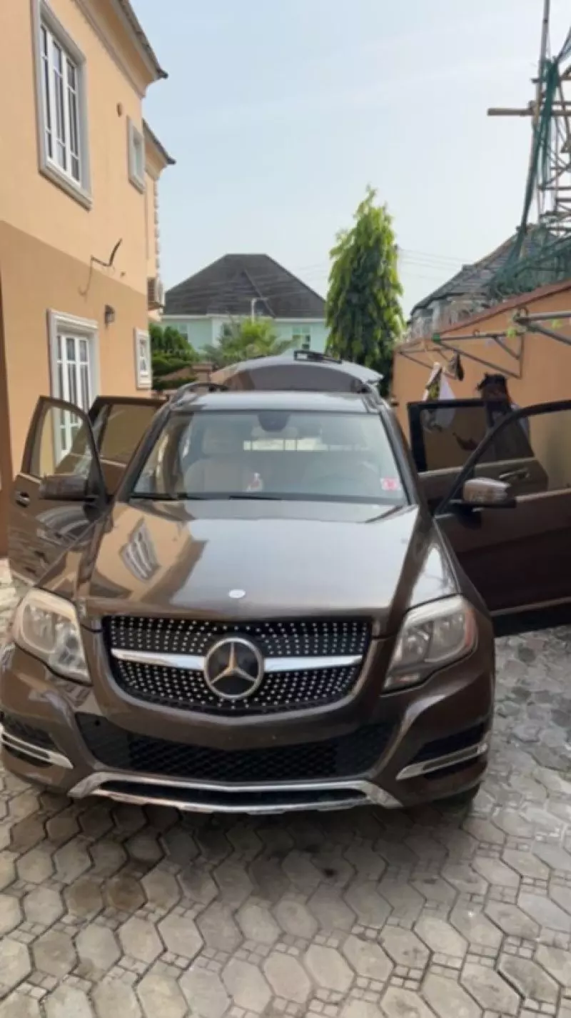 Mercedes-Benz GLK 350   - 2015