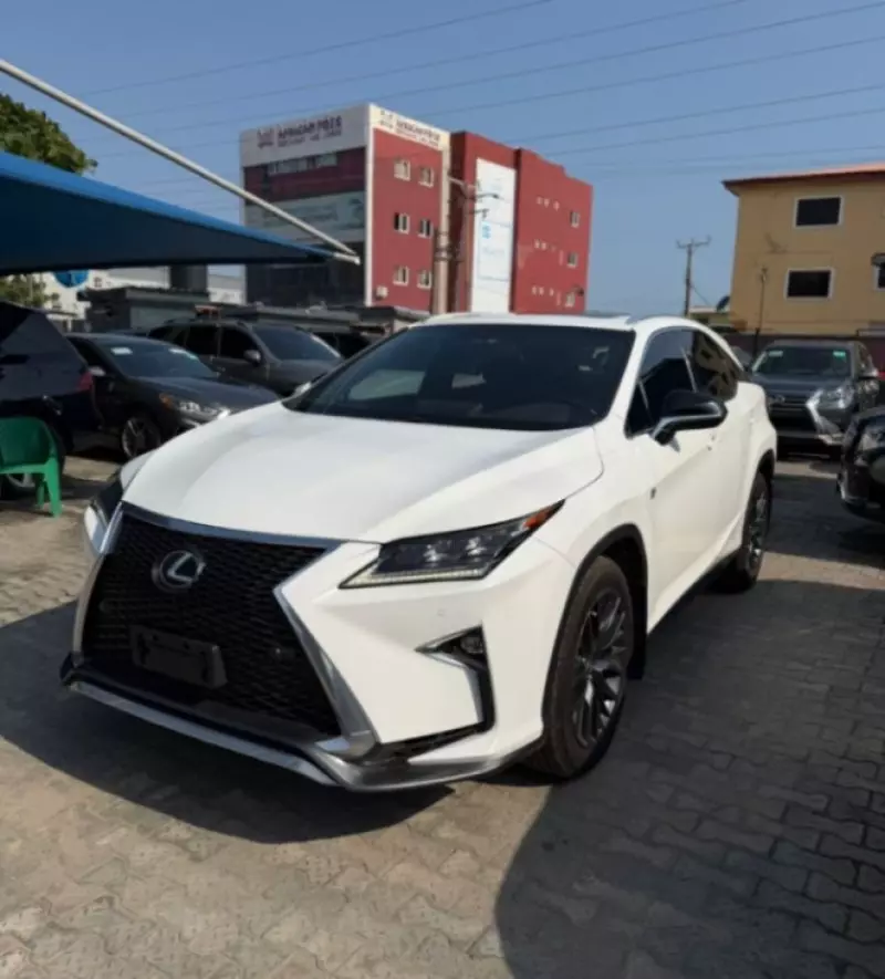 Lexus RX   - 2016