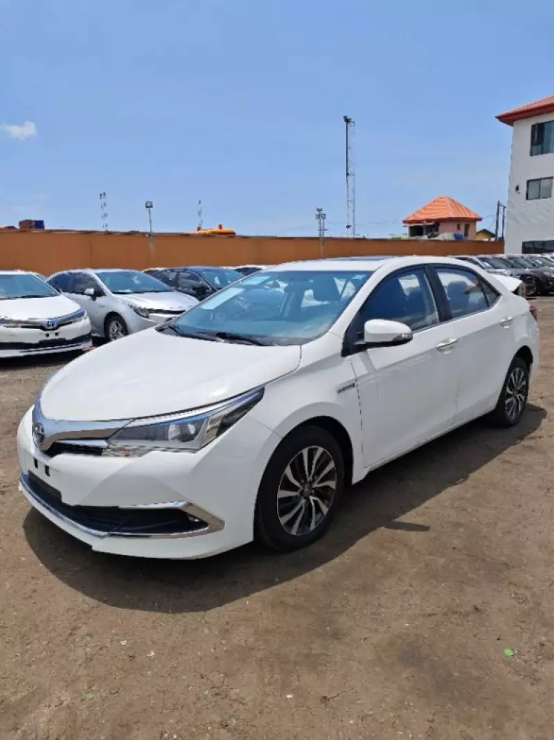 Toyota Corolla   - 2018
