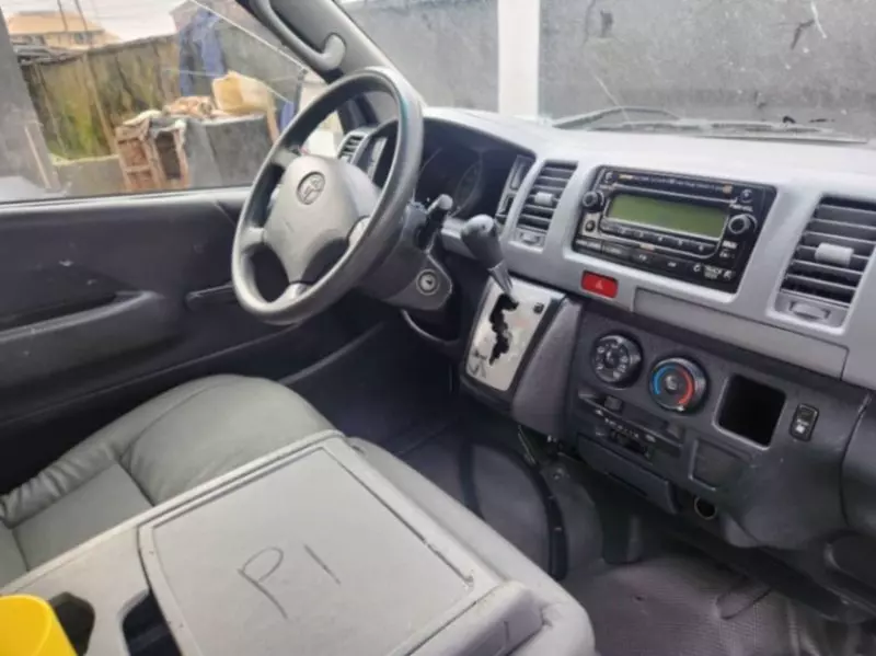 Toyota Hiace   - 2007