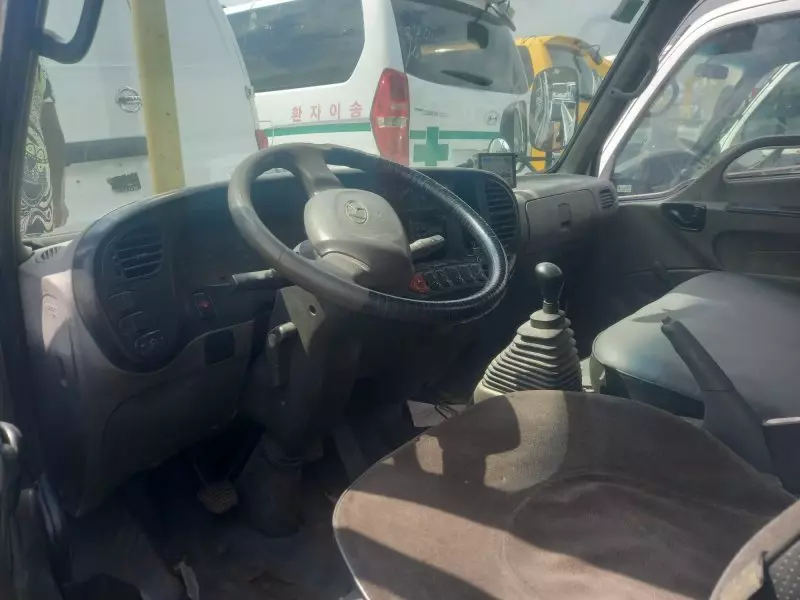 Hyundai Mighty   - 2003