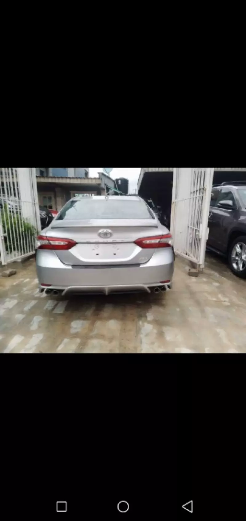 Toyota camry   - 2019
