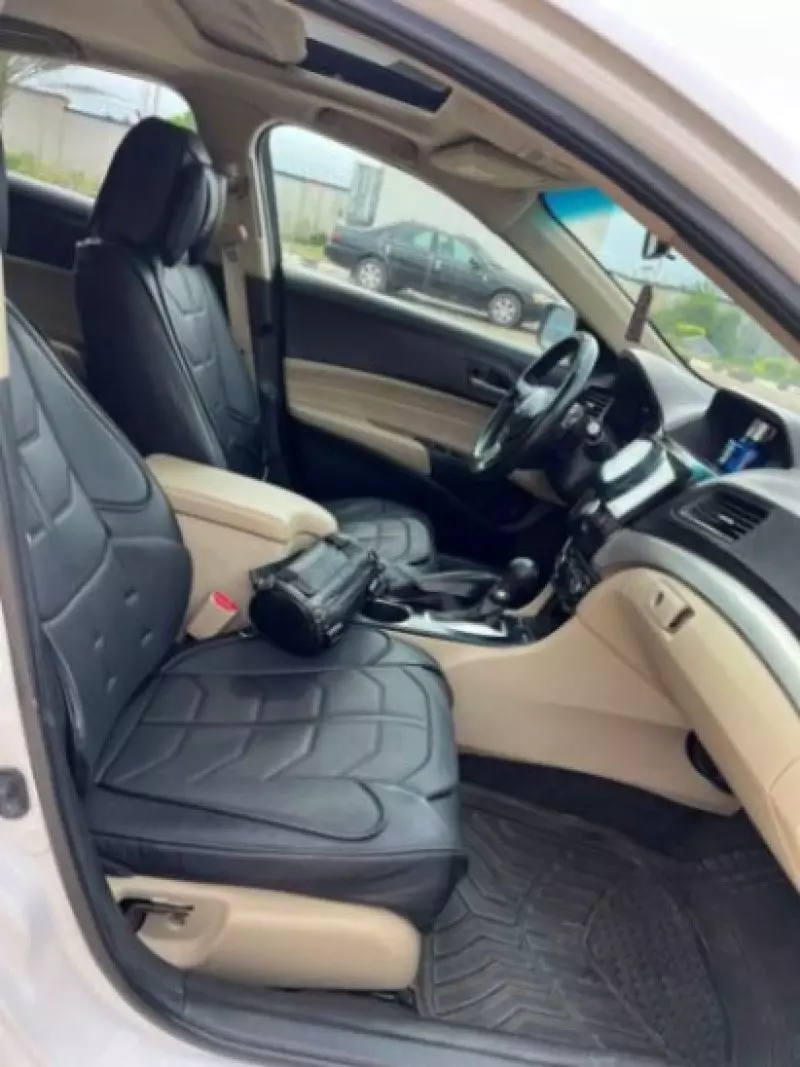 Acura ILX 20 PRE   - 2016