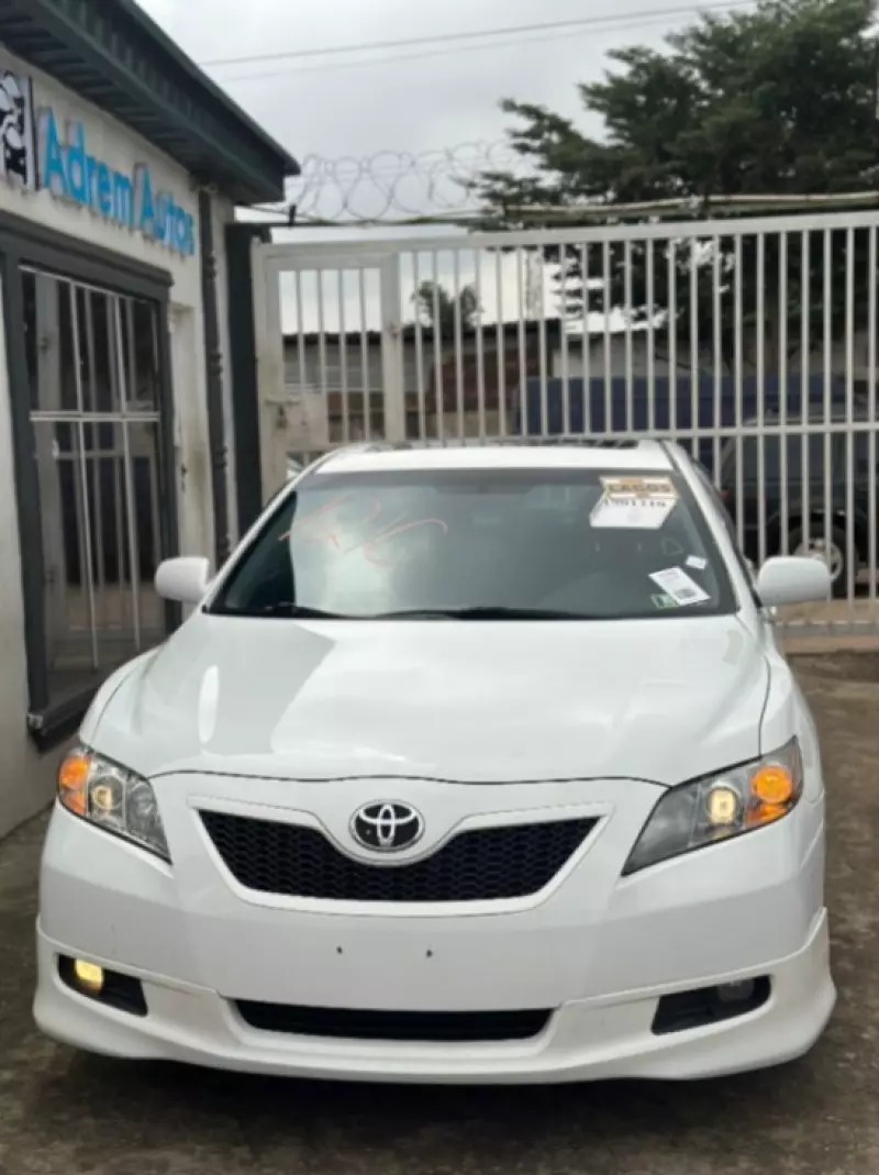 Toyota camry   - 2007