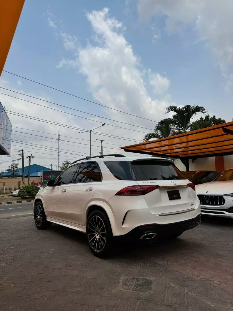 Mercedes-Benz GLE 350   - 2021