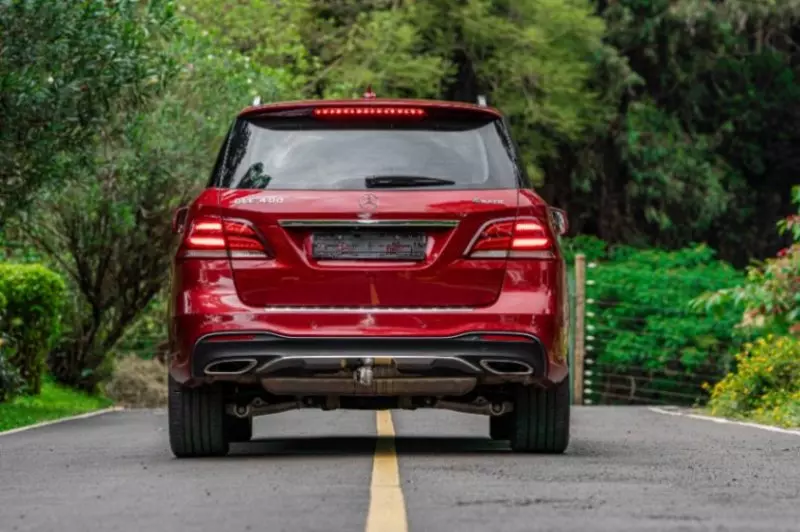 Mercedes-Benz GLE 400   - 2016