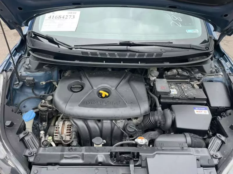 Hyundai Elantra   - 2015