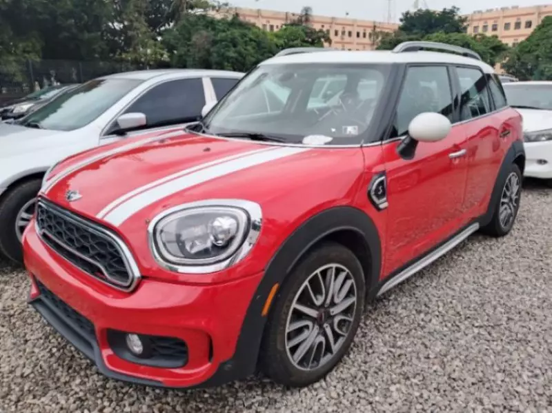 MINI Cooper Countryman   - 2017