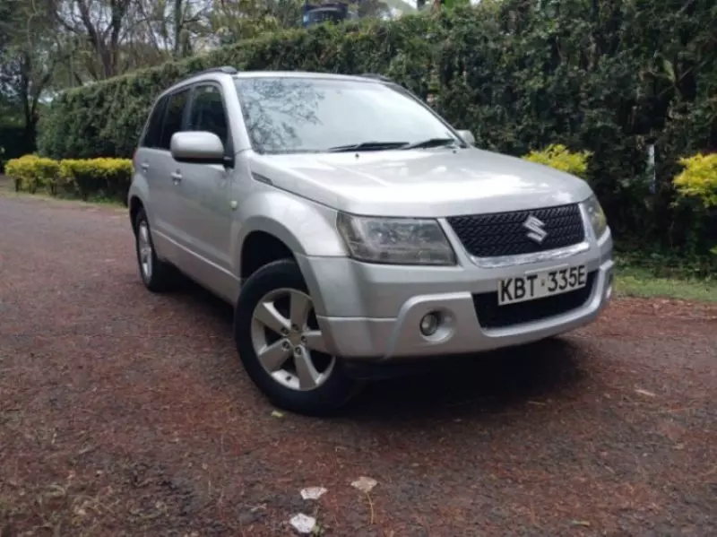 SUZUKI Vitara   -