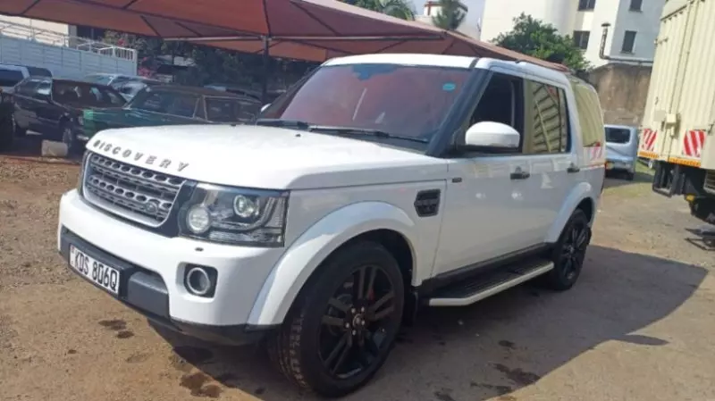 Land Rover Discovery   - 2017