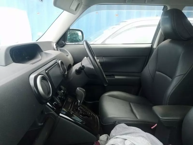 Toyota Rumion   - 2012