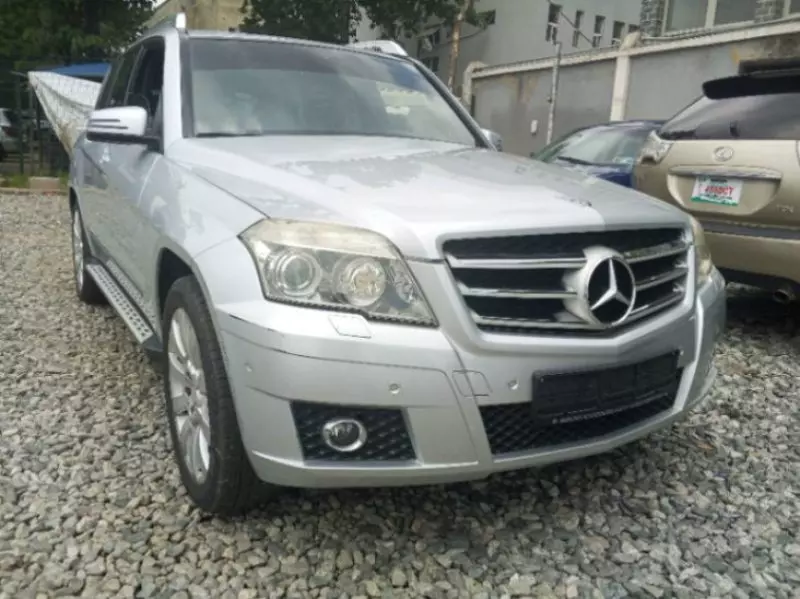 Mercedes-Benz GLK 350   - 2009