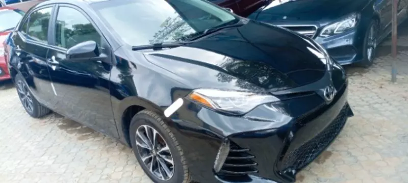 Toyota Corolla   - 2017