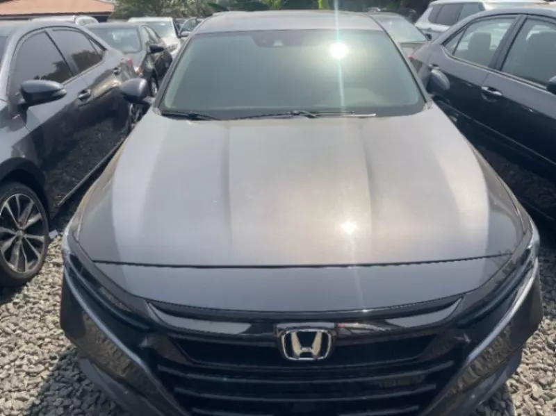 Honda Accord   - 2018