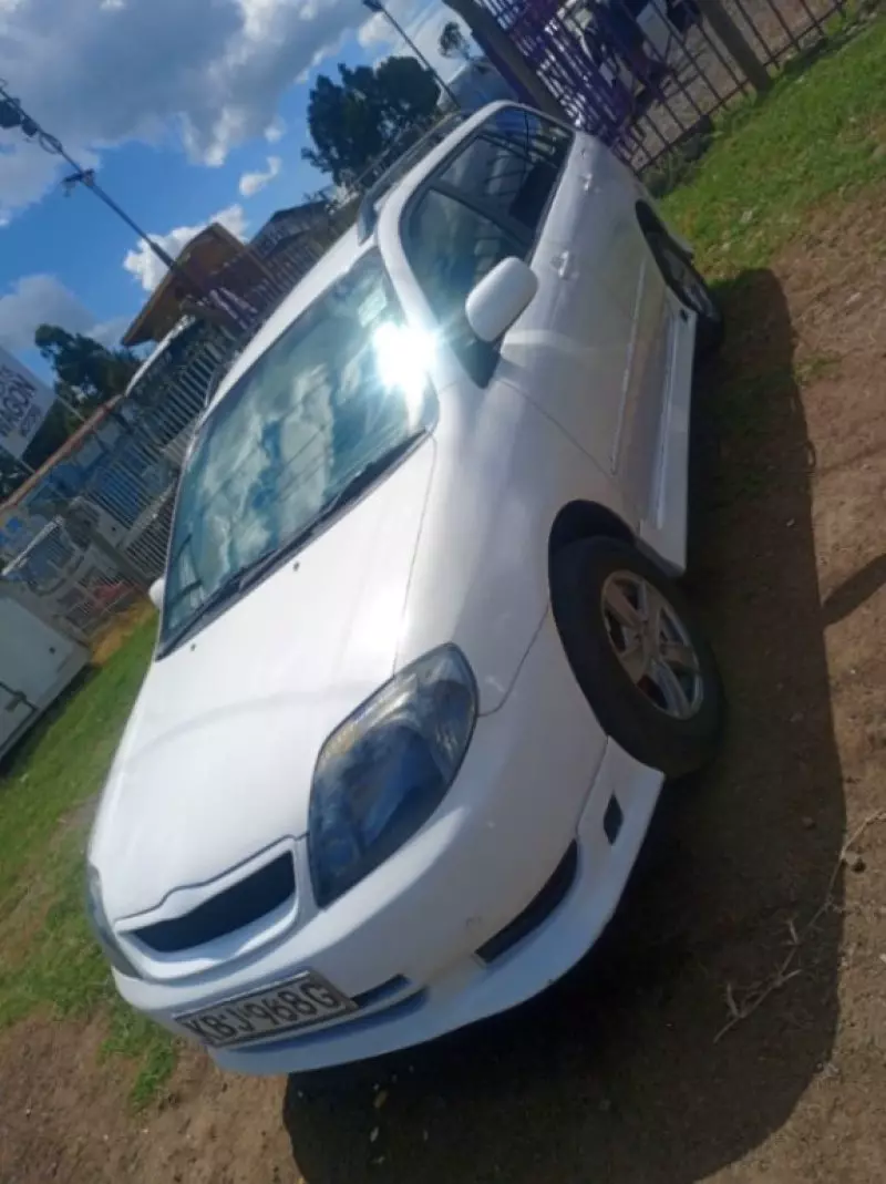 Toyota Fielder    - 2003
