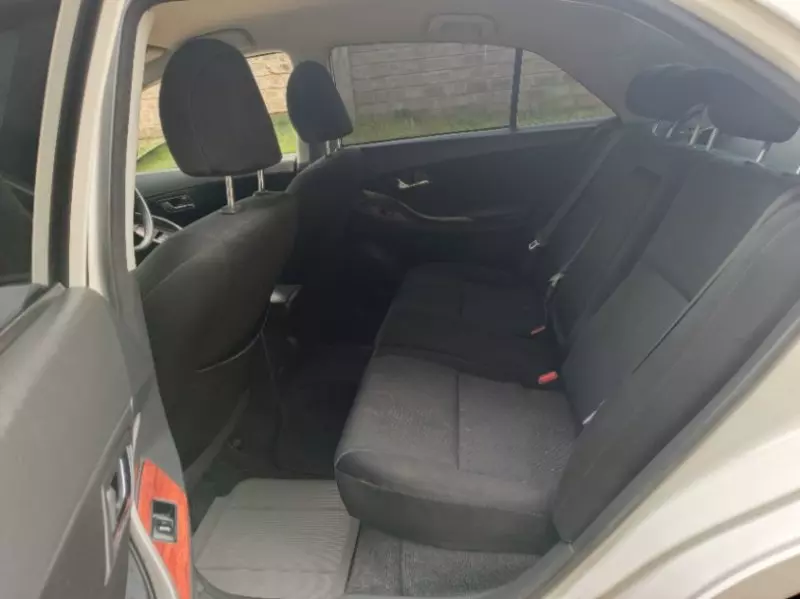 Toyota Allion    - 2008