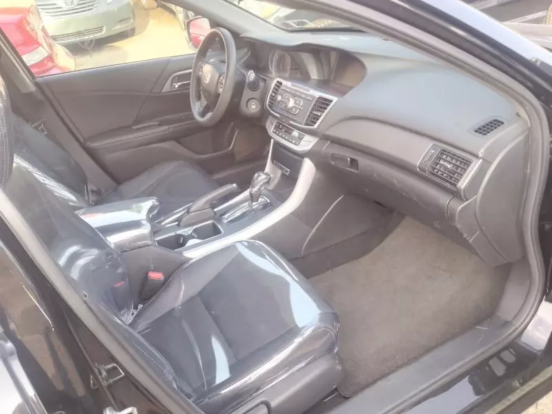 Honda Accord   - 2013